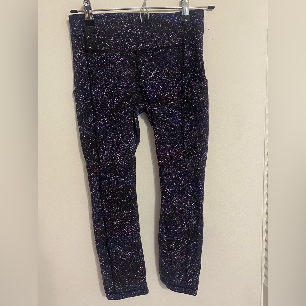 Lot of 8 Size 4 Lululemon Pieces